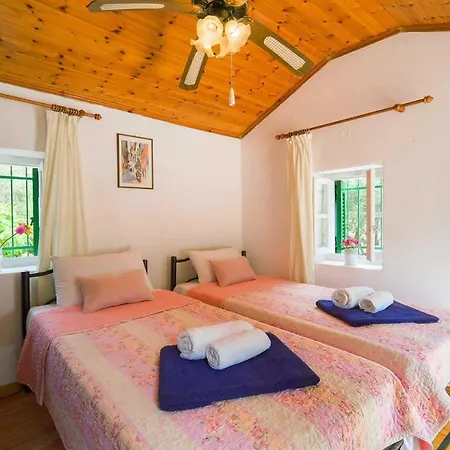 Villa Marguerita House *