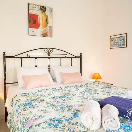 Marguerita House Villa *